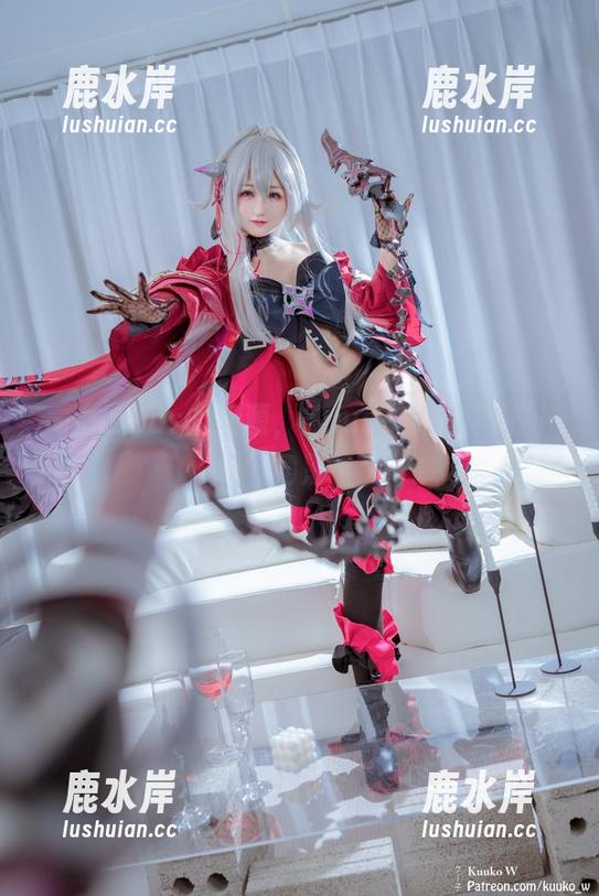 一点点cos的资源，Kuuko W的秘密小角落
